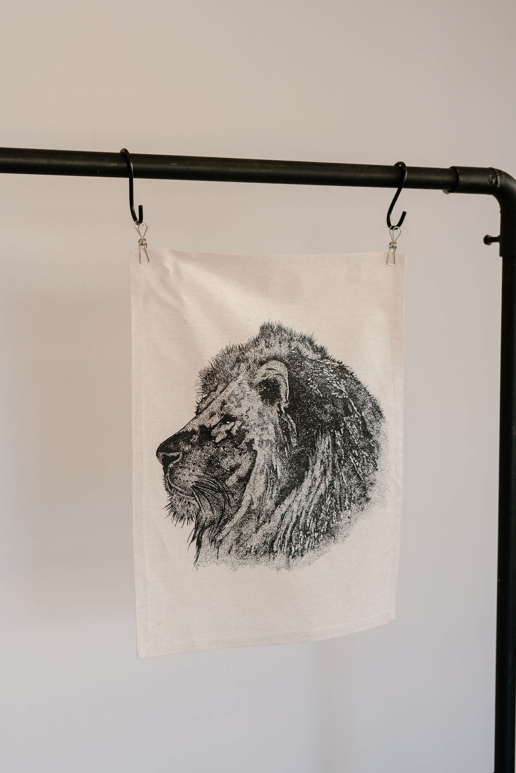 Lion Dishtowel - Linen - Image 5